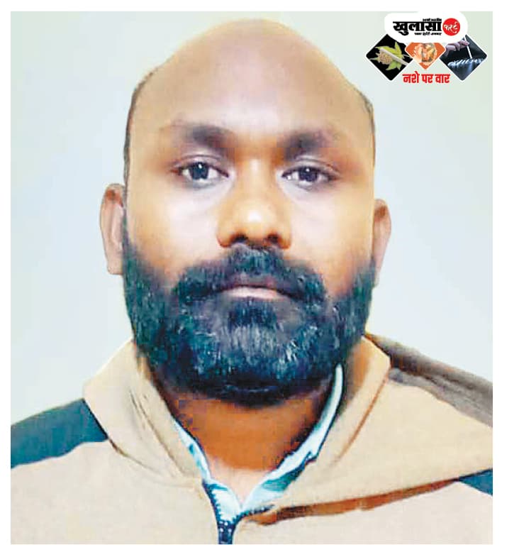 नशे के सौदागर पति को पत्नी ने ही पहुंचाया सलाखों में