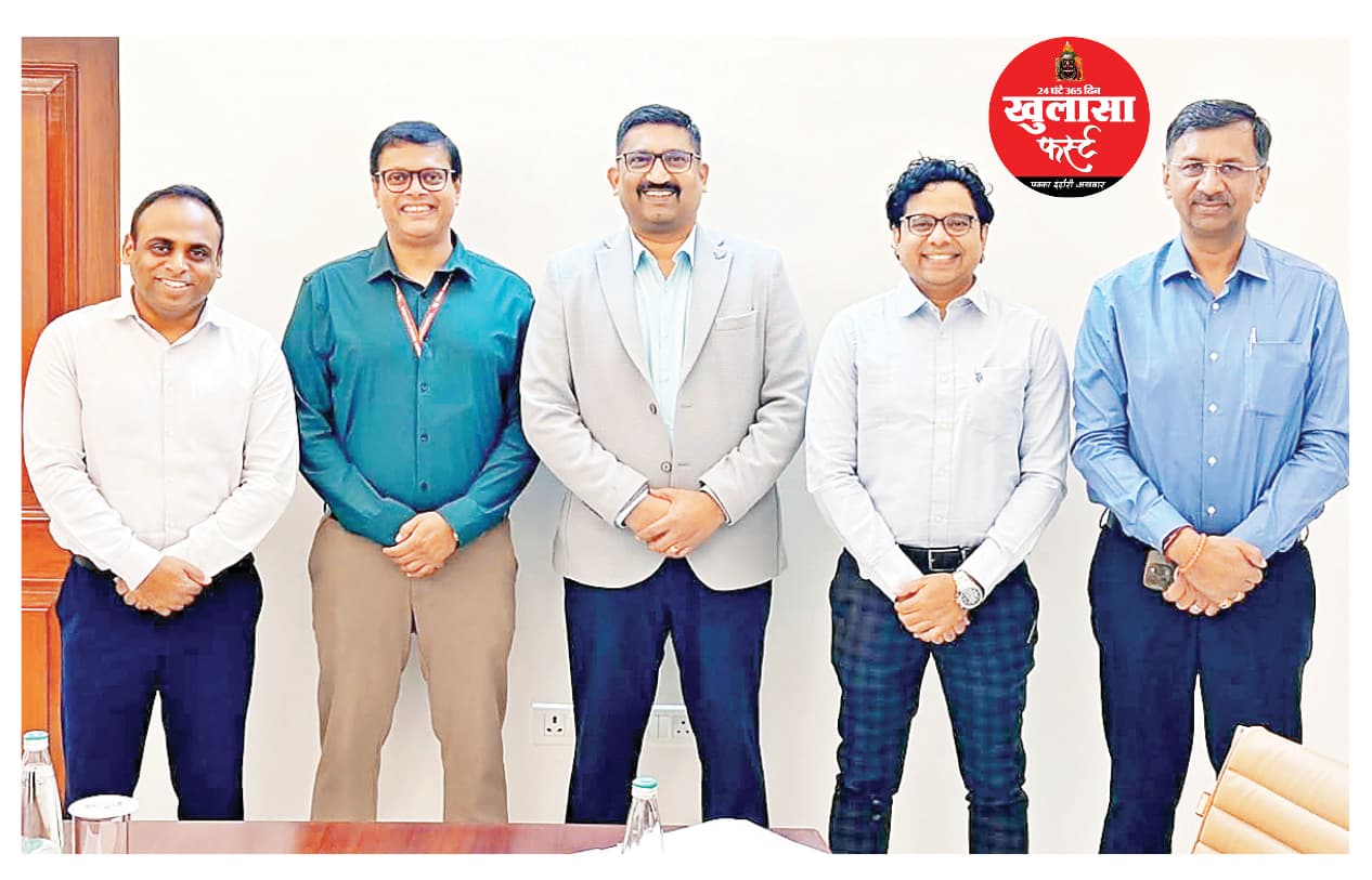 इंदौर को नई दिशा देने वाले पांच पूर्व कलेक्टर दिल्ली में एक साथ