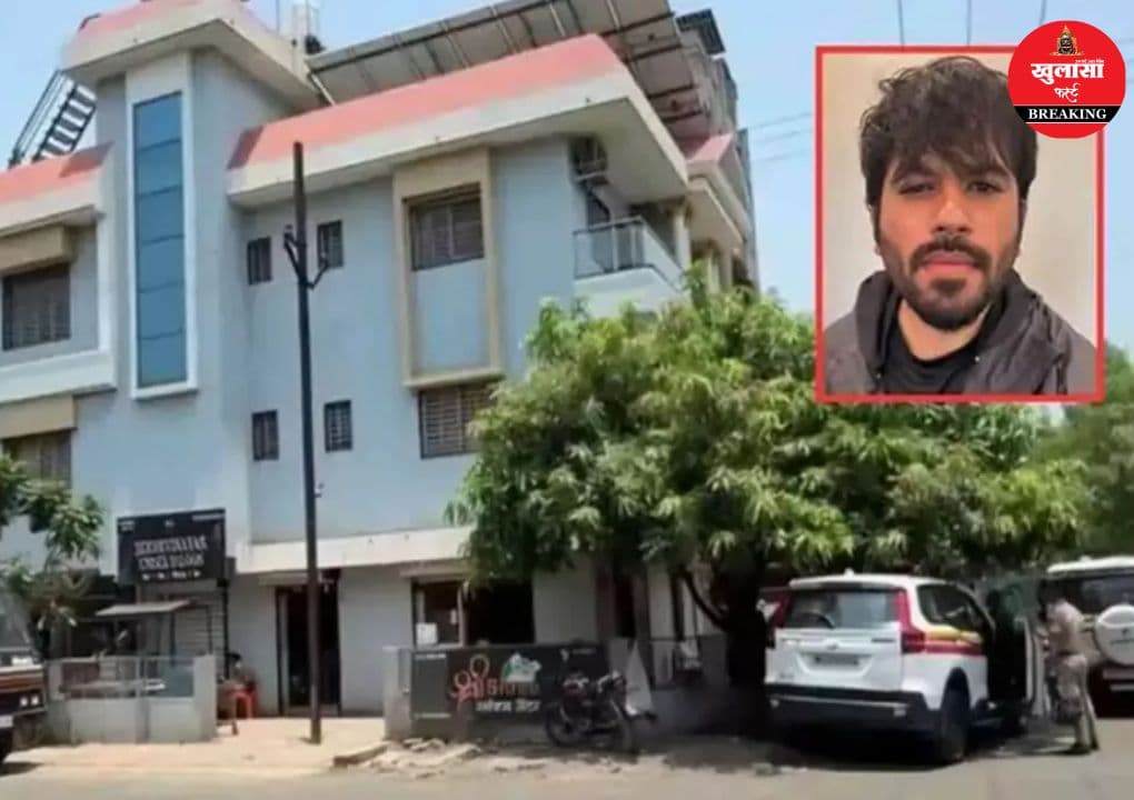 कॉकरोच जनता पार्टी के संस्थापक बोले- सिर्फ ट्रेलर देखा है