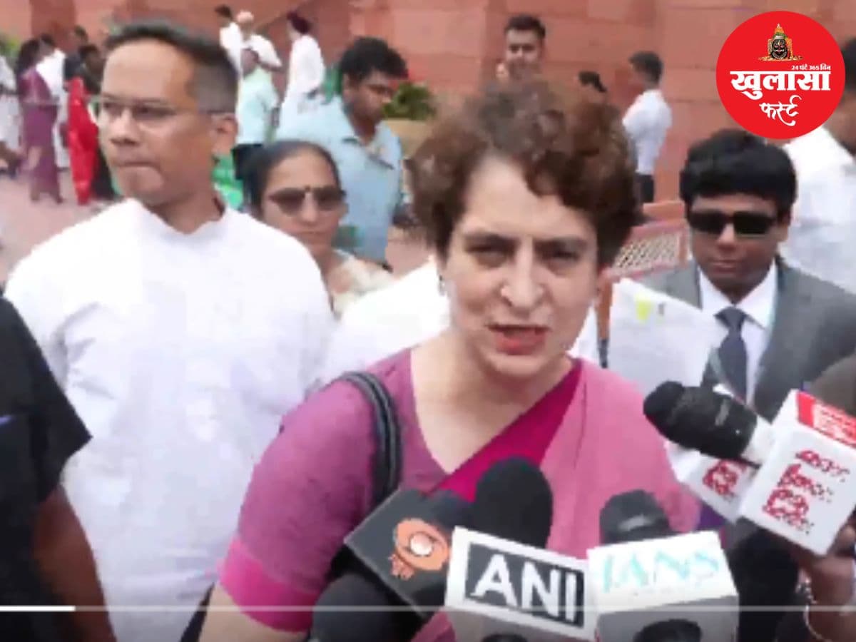 वीडियो देखिये, प्रियंका गांधी का प्रह्लाद जोशी पर हमला