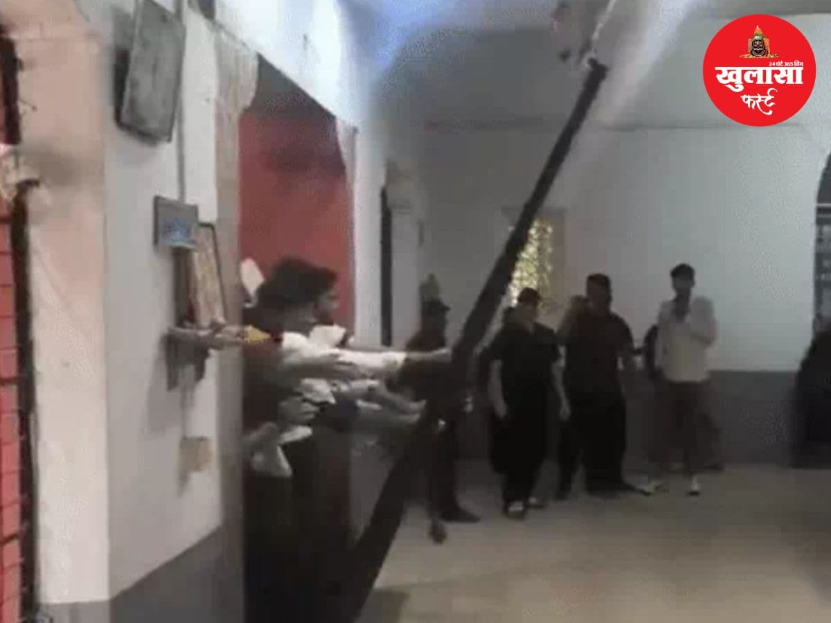 विवि में छात्रसंघ चुनाव की मांग पर बवाल