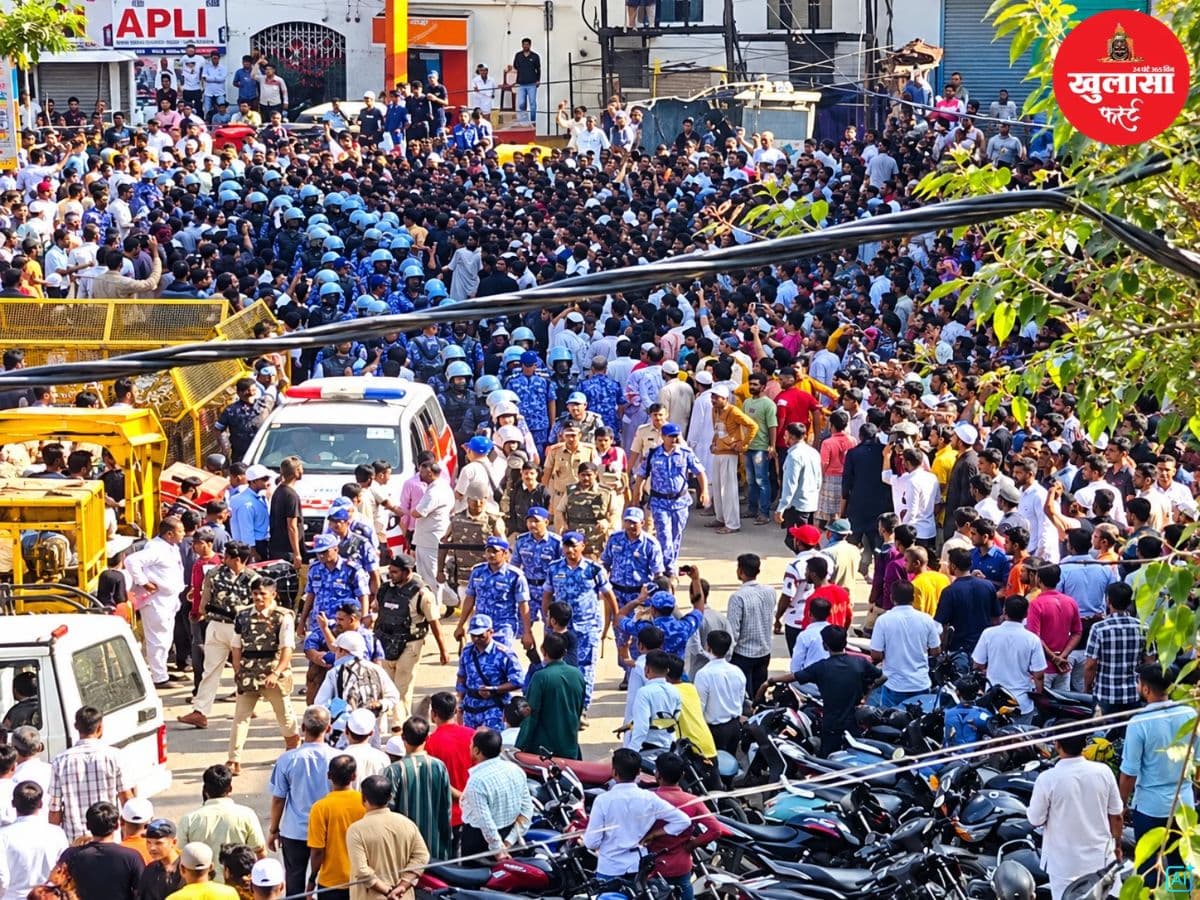देखिए वीडियो : शाही मस्जिद हटाने के विरोध में बवाल