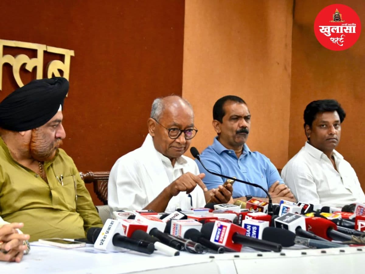 पूर्व मुख्यमंत्री ने मांगा मुख्य निर्वाचन आयुक्त का इस्तीफा