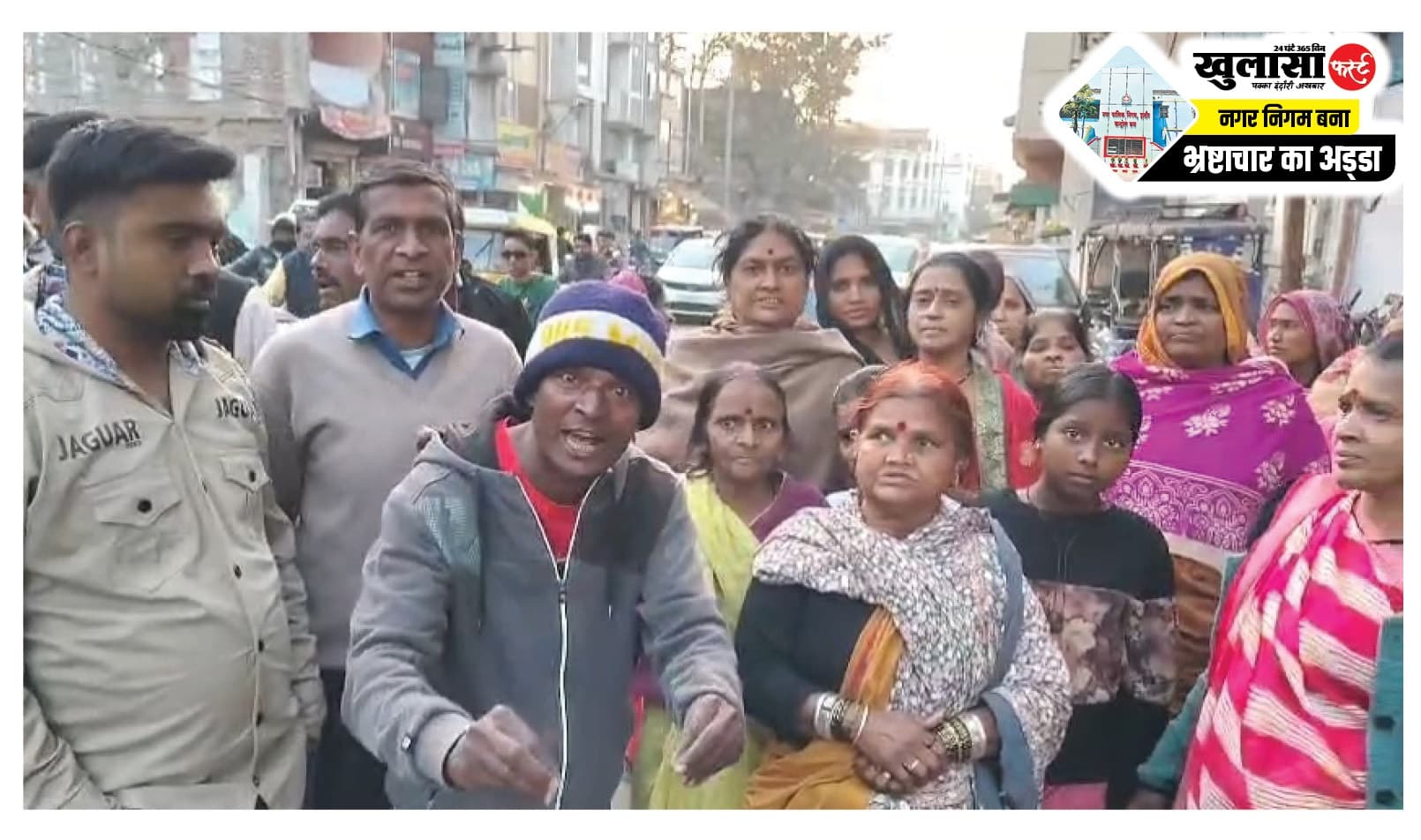 नर्मदा लाइन पर ड्रेनेज बिछाने से डरे रहवासी, विरोध पर पुलिस कार्रवाई