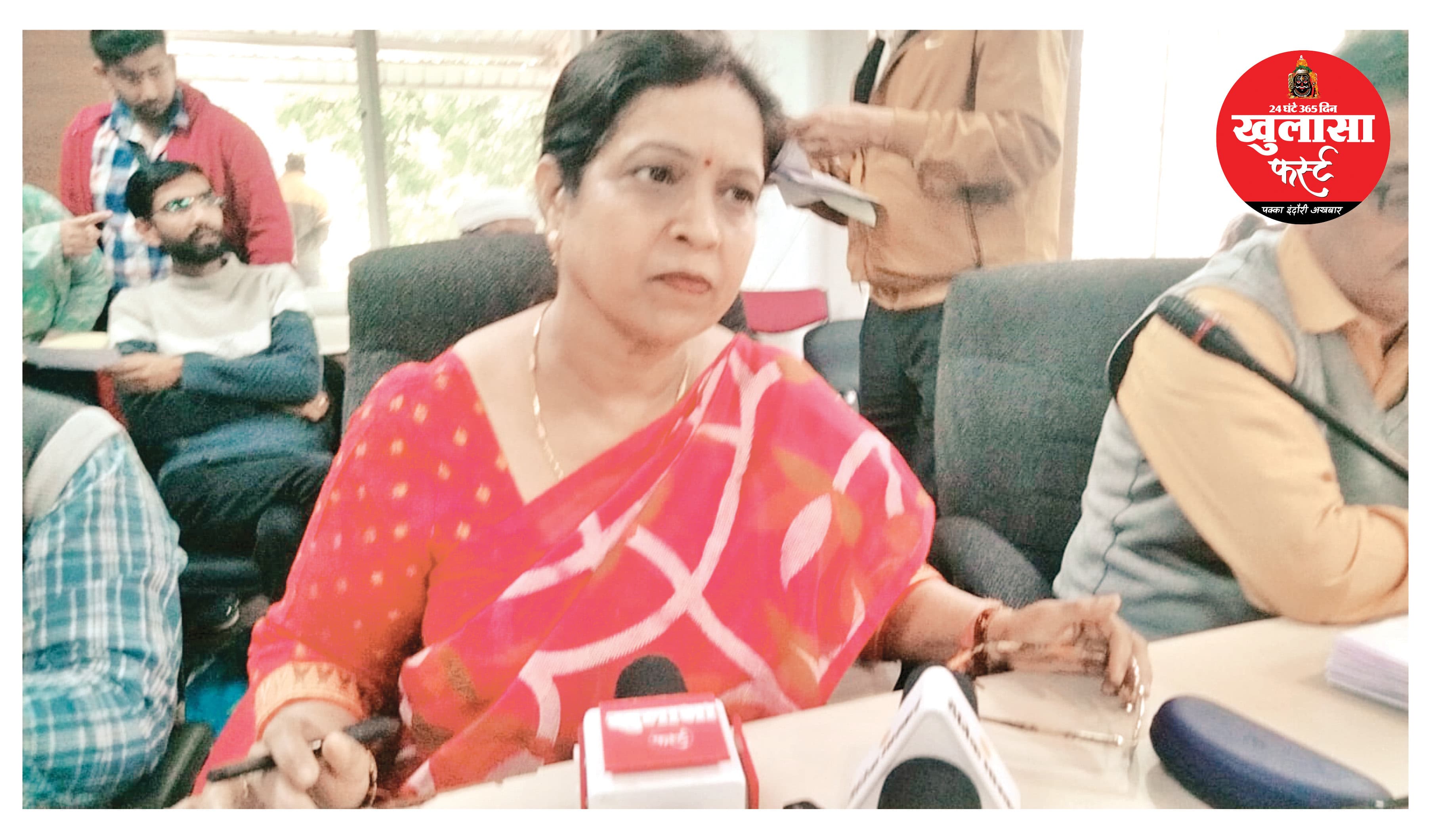 लोकायुक्त के रडार पर चौहत्तर शिक्षक