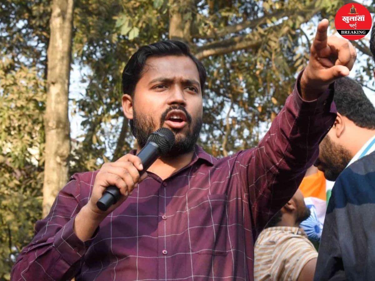 कोर्ट में सरेंडर करने पहुंचे खान सर