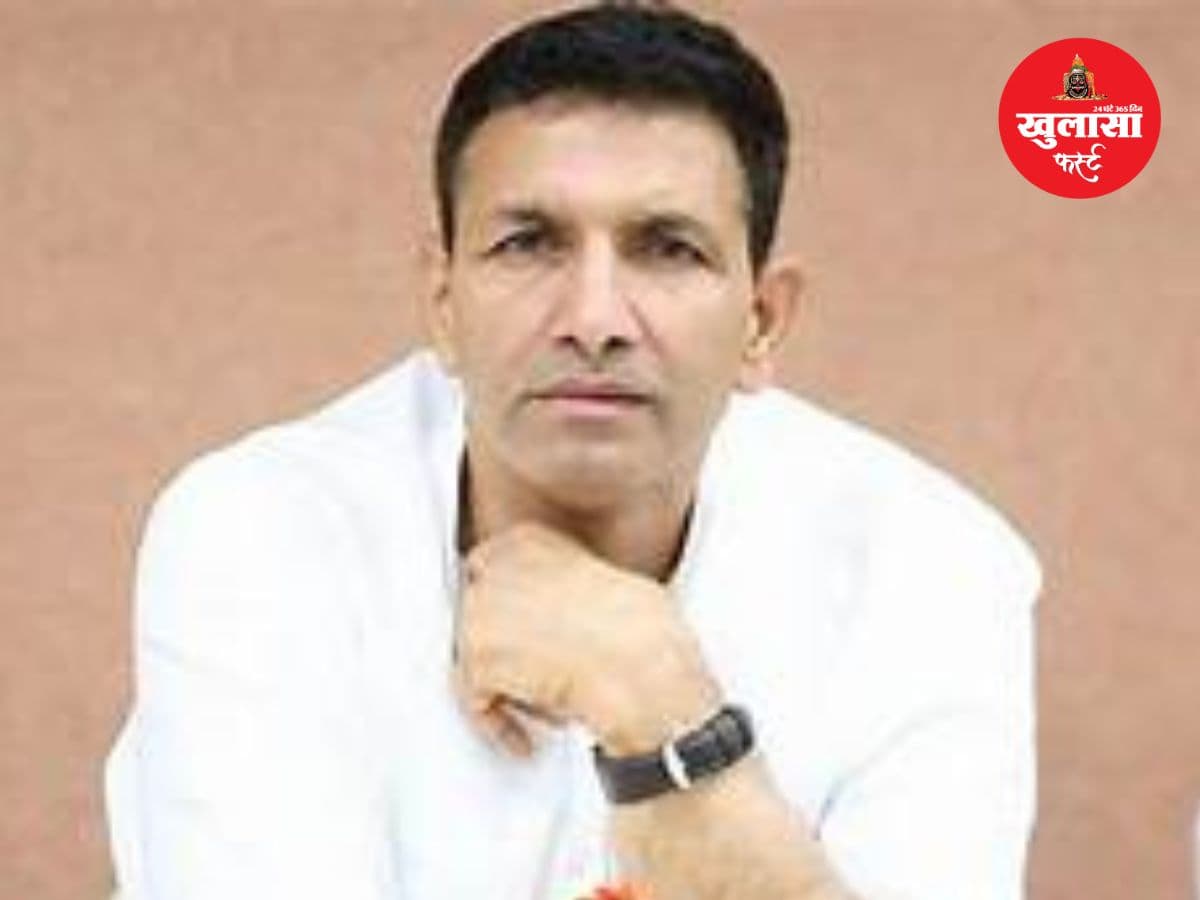 गिरफ्तारी वारंट के बाद कोर्ट पहुंचे जीतू पटवारी