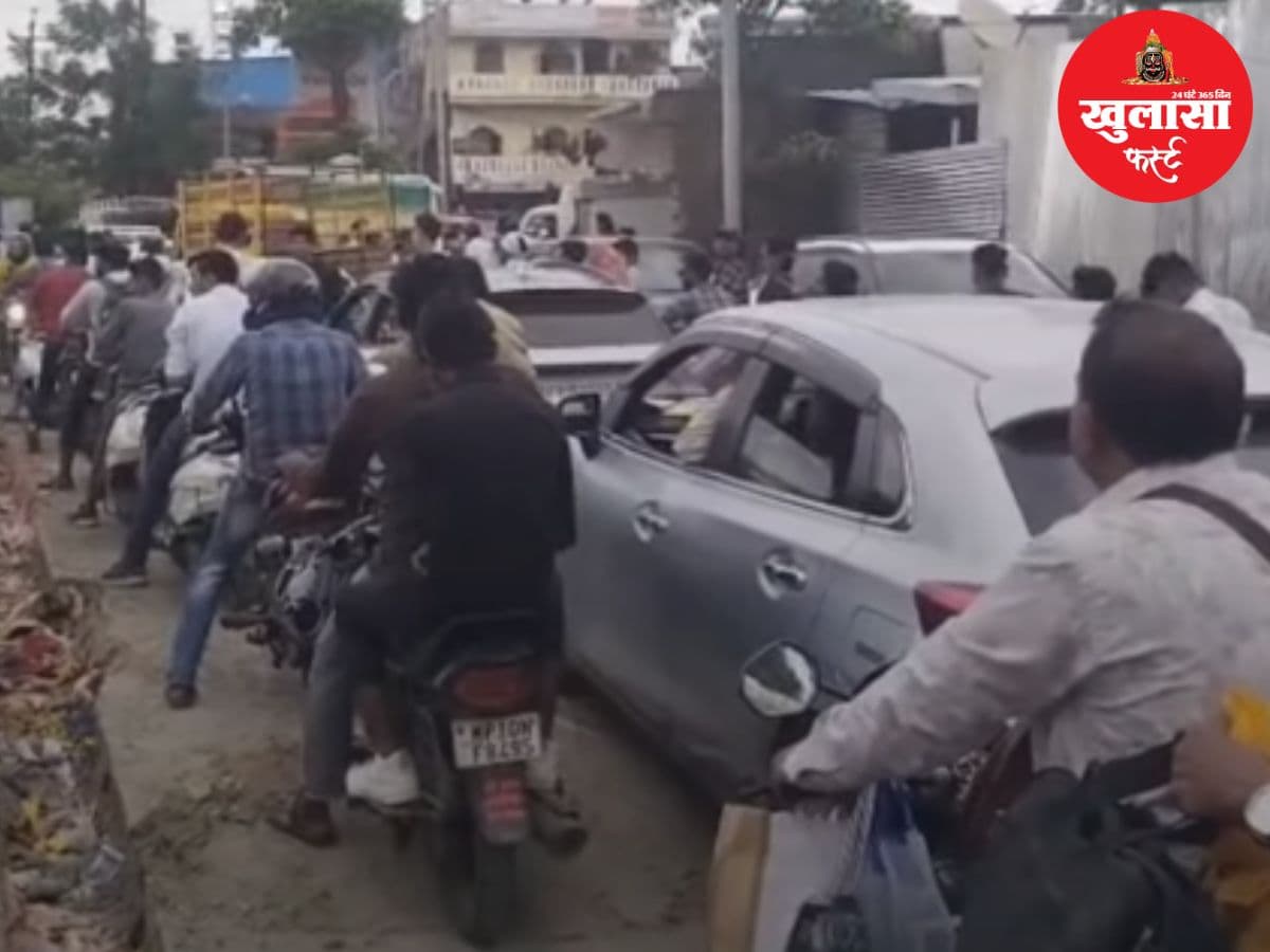 इंदौर-उज्जैन मार्ग पर भीषण जाम