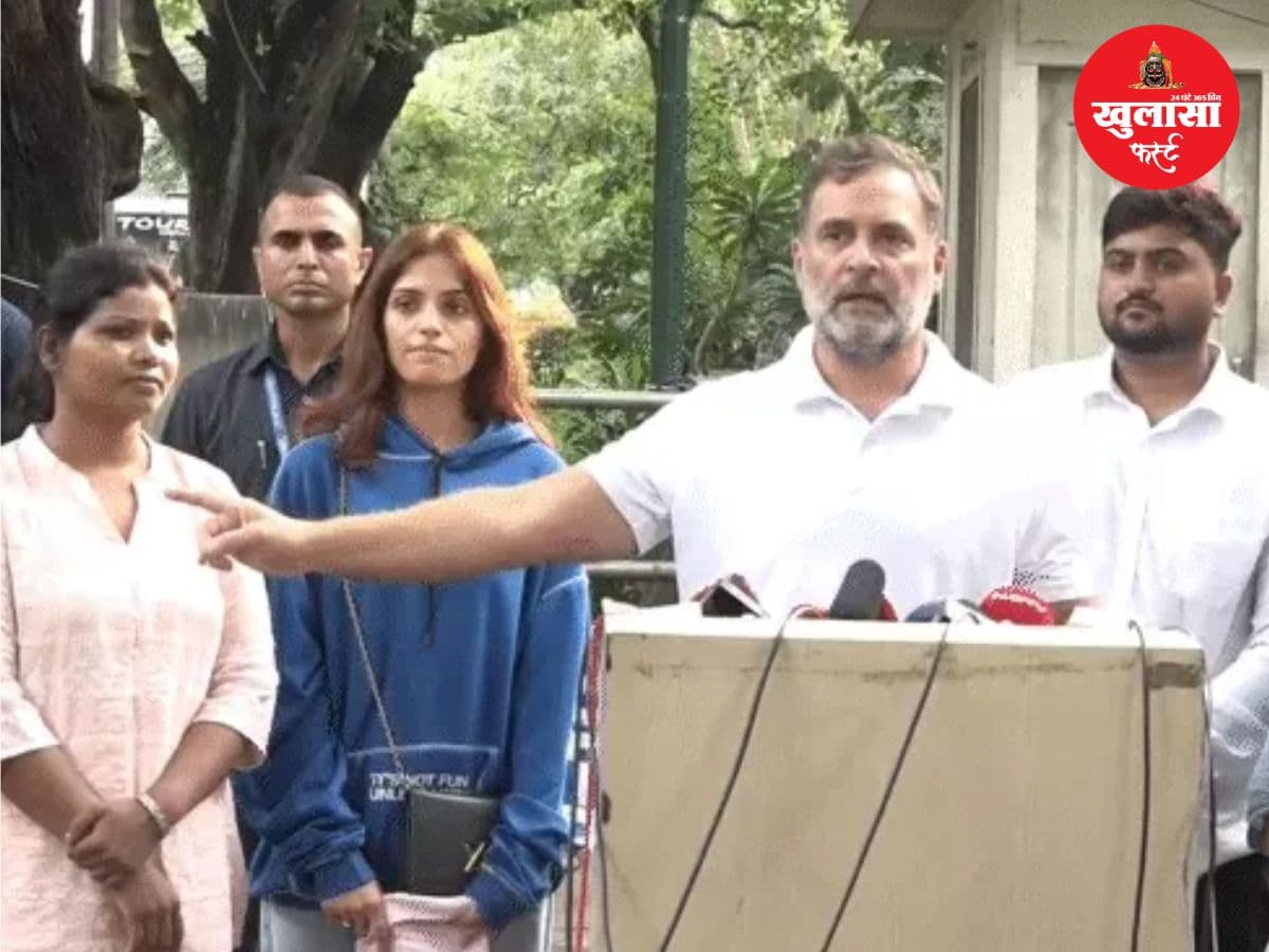 ‘भारत माता की जय’ बोलने पर देशद्रोही कहा
