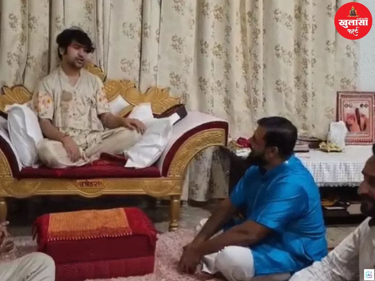 कांवड़ियों को आतंकवादी कहने पर फायर ब्रांड नेता का पलटवार
