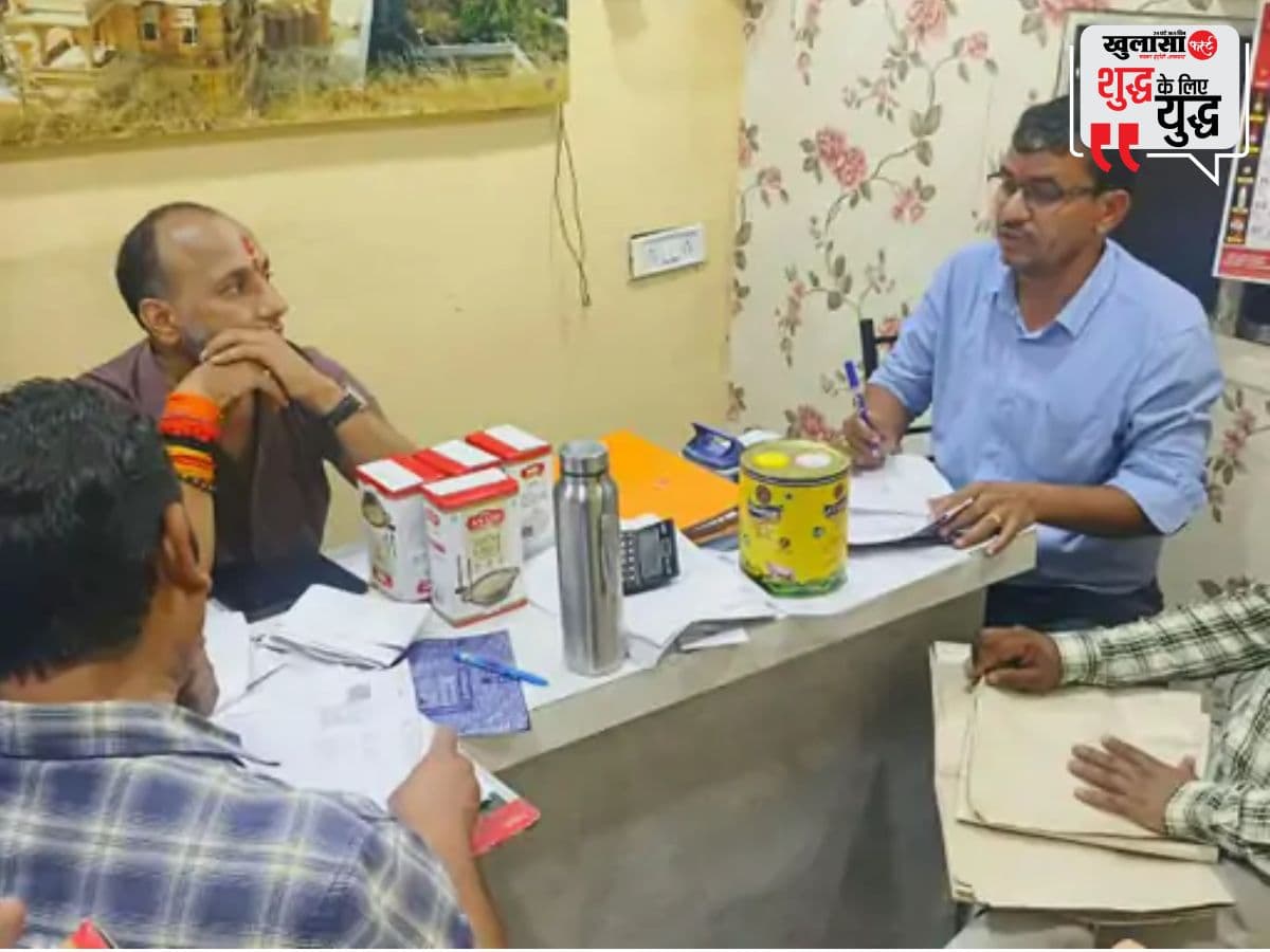 गुजरात से आए 1750 लीटर घी पर कार्रवाई