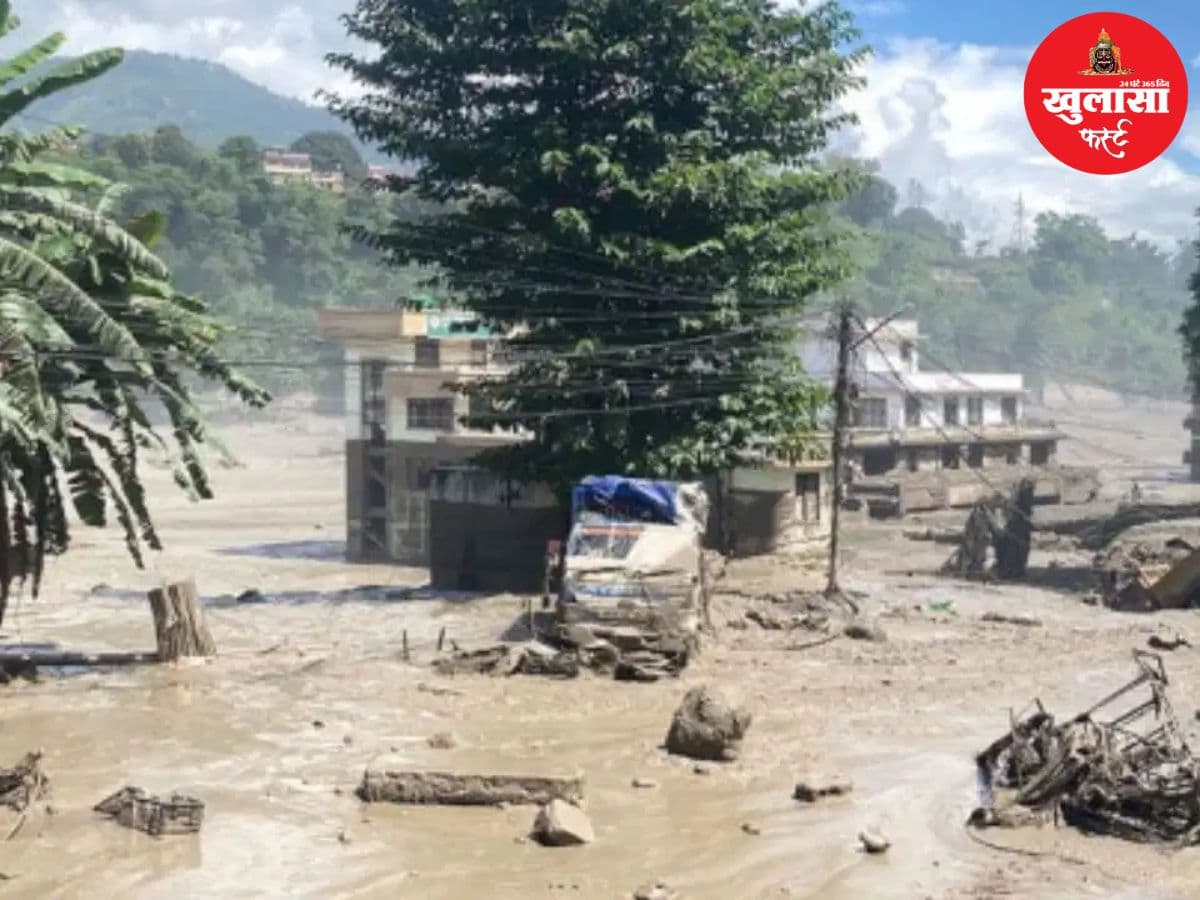 भूकंप के बाद लैंडस्लाइड ने मचाई तबाही