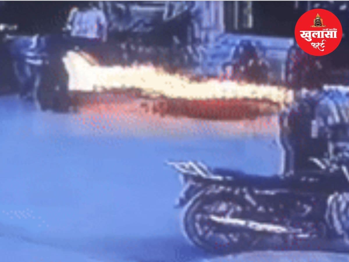 नई इवेंट मशीन की चिंगारी से दादा-पोता झुलसे