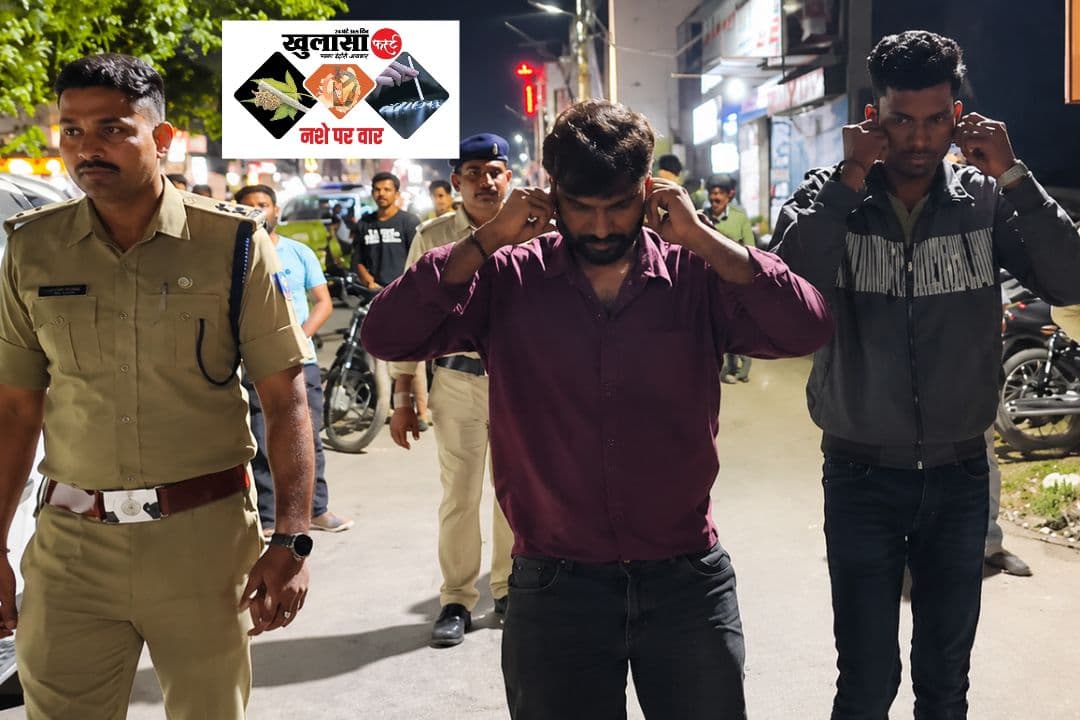 वीडियो देखिये, नशे में कारों में तोड़फोड़ करने वाले दो आरोपी गिरफ्तार