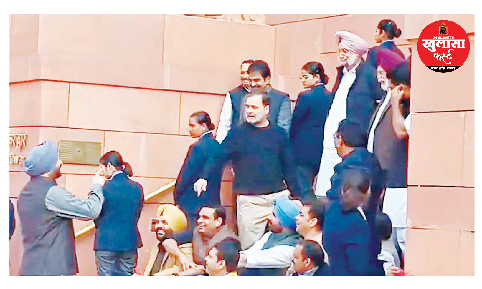 संसद के मकर द्वार पर गुस्से का विस्फोट और राजनीति की मर्यादा पर उठते सवाल