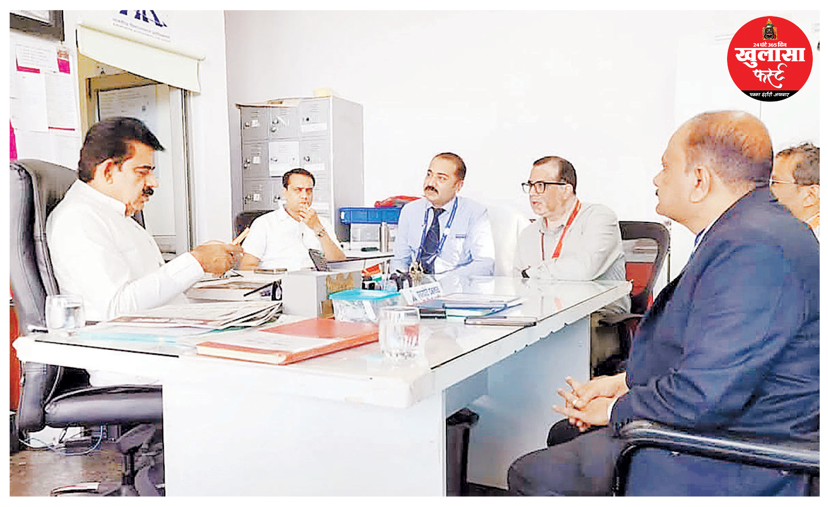 सांसद के साथ बैठक