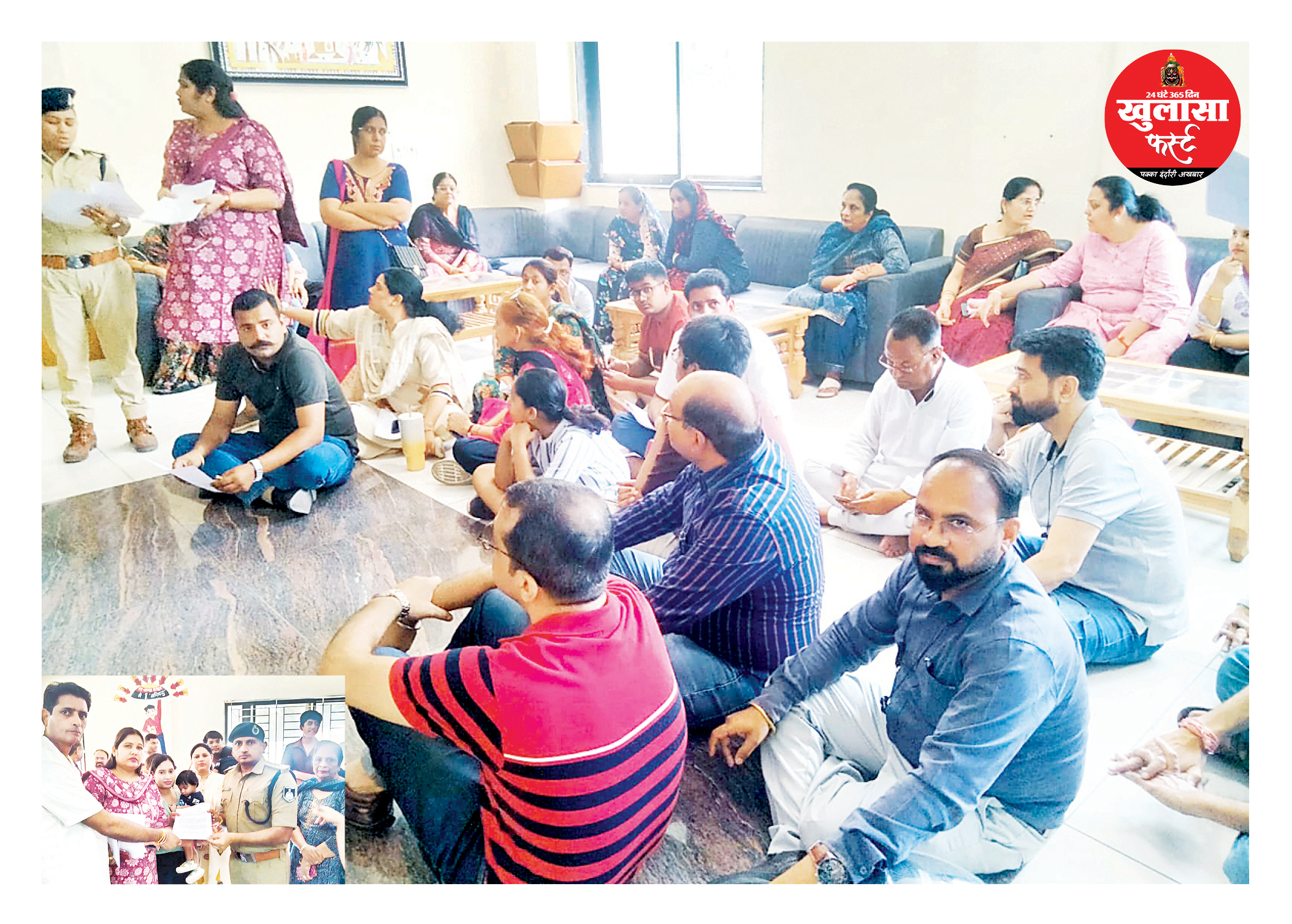 झूठी एफआईआर के खिलाफ कमिश्नर दफ्तर में सत्याग्रह