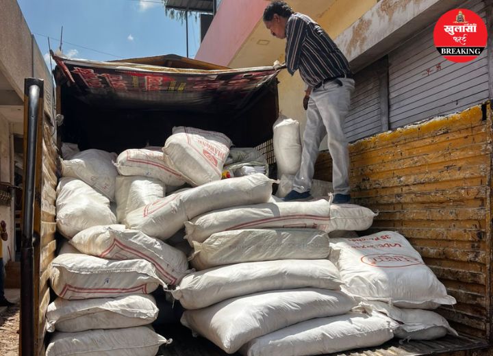 गोदाम पर नगर निगम का छापा